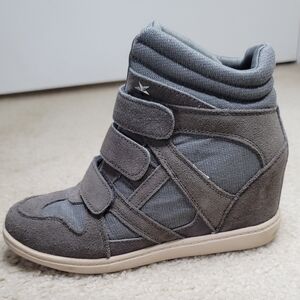 Skechers USA Women's +3 Fashion Sneaker Boots